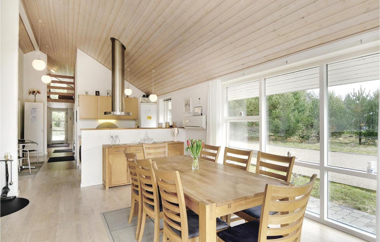 7 Bedroom Stunning Home In Herning Kolkaer Exterior photo